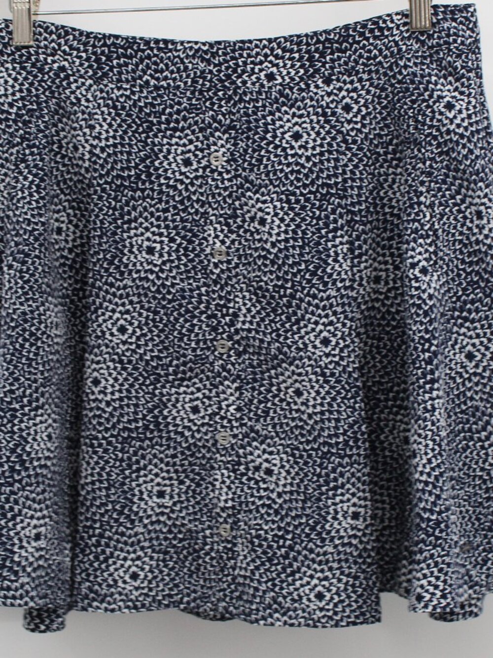 Tommy Hilfiger Navy & White Geometric Floral A-line Skirt Back Zip Lined‎ Sz 8